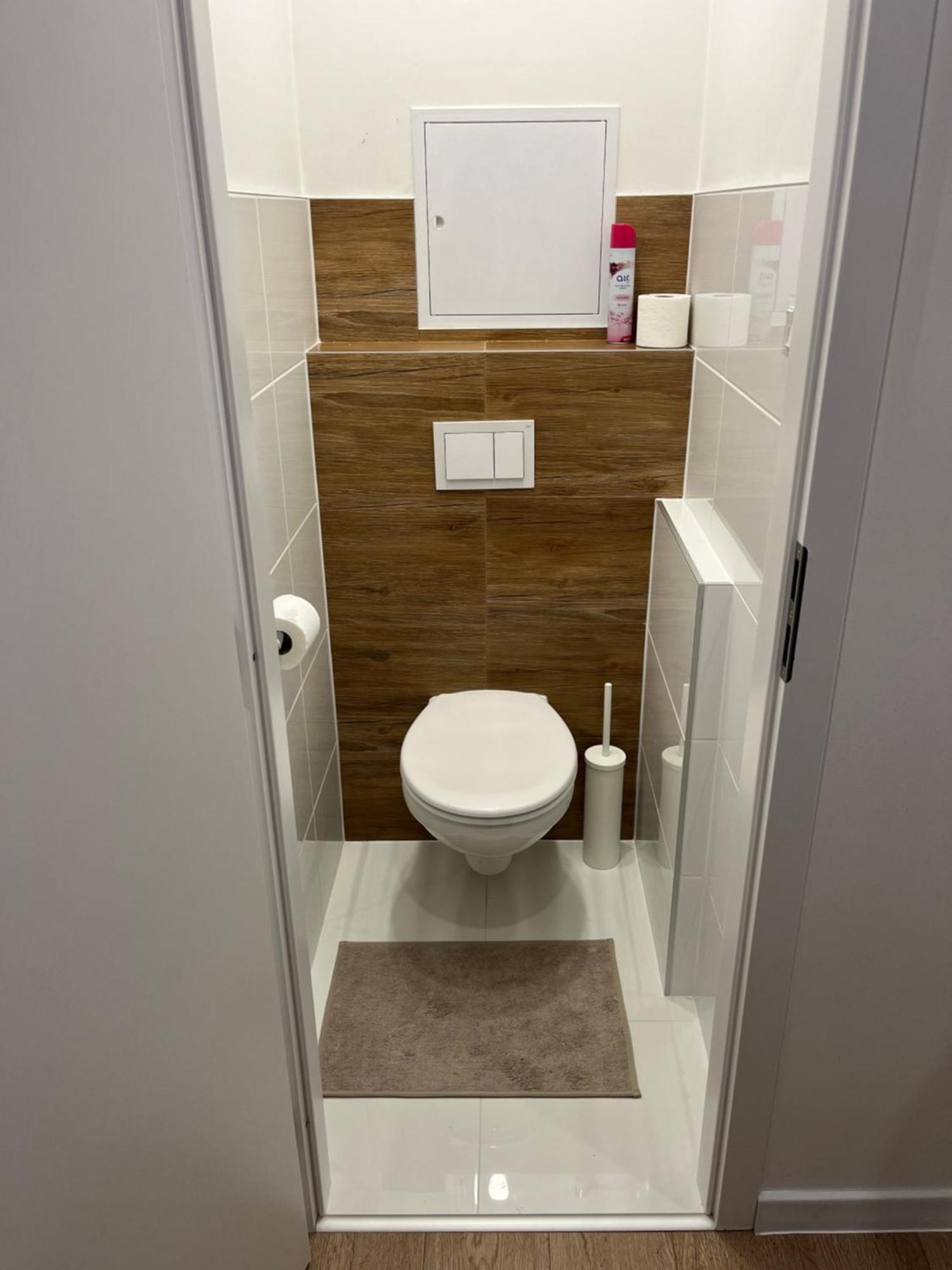 Elegant Escape Apartment III - Free Parking, Easy Access To City Center Братислава Екстериор снимка